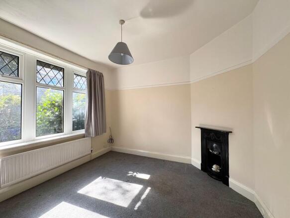 3 bed Semi-Detached Bungalow for sale Image 12