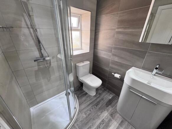 En-suite Bathroom