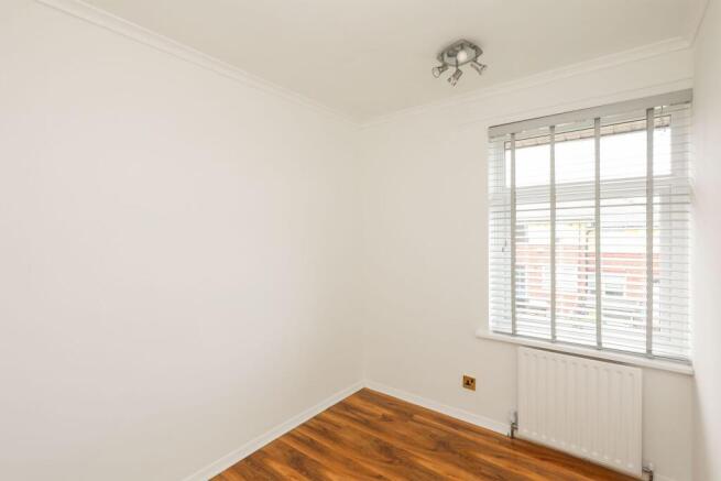 3 bed End of Terrace to rent Image 11