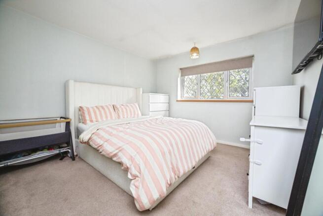 3 bed Semi-Detached for sale Image 12