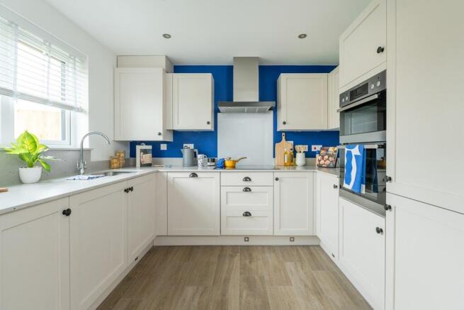 Egremont Road, 
Taunton, 
Somerset, 
TA4 1FF photo 3