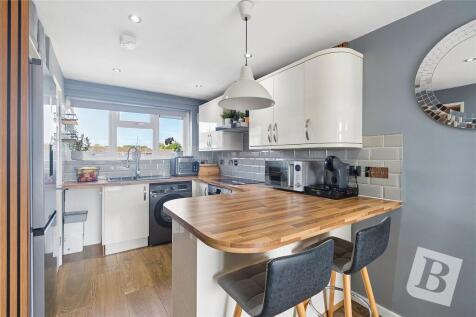 Falstones, Basildon, Essex, SS15