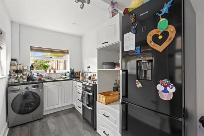Kitchen_1.jpeg