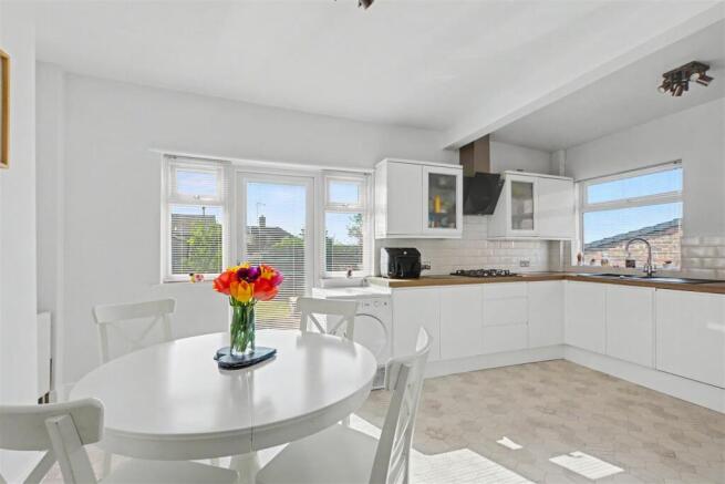 Kitchen Diner_1.jpeg