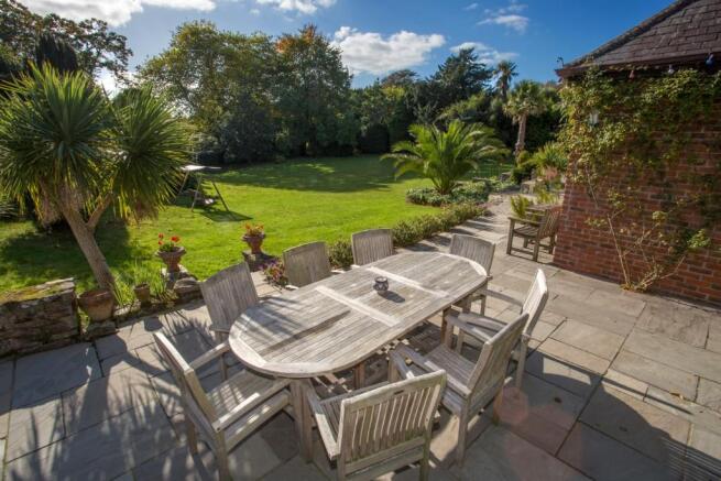 Garden Terrace