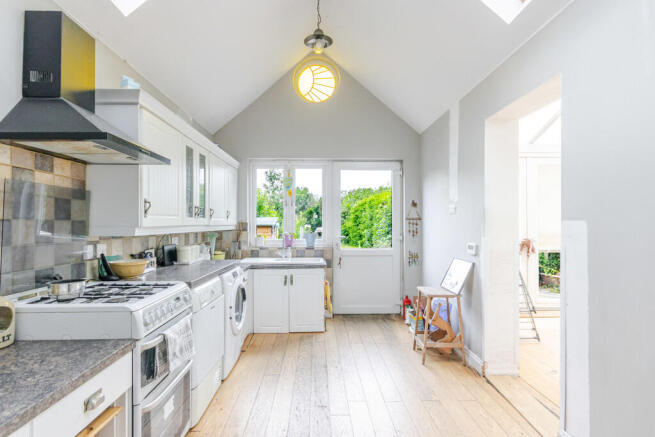 Kitchen 1