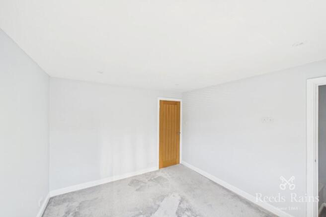 2 bed End of Terrace to rent Image 12
