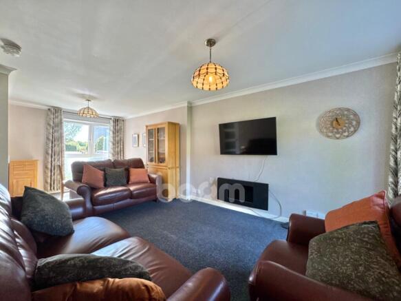 Greenlaw Drive, Paisley pic