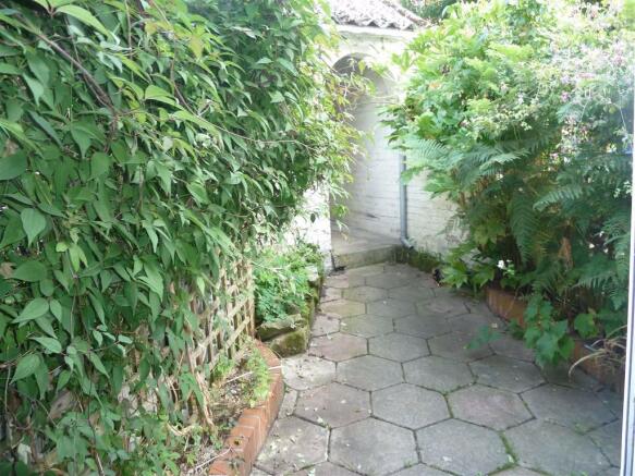Photo 5