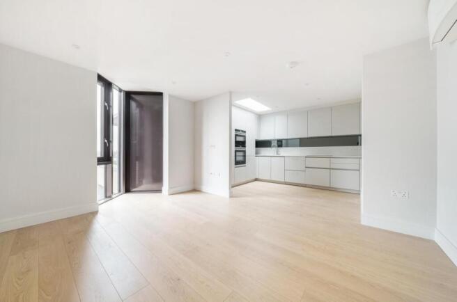 Davidson Frost-Wellings, DFW, Finchley Road, Londo