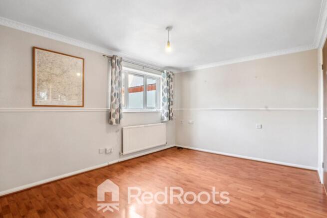 2 bed Chalet for sale Image 12