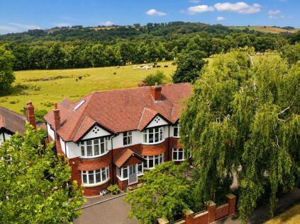 Compstall Road, Romiley
