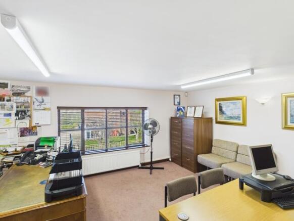 Photo 15