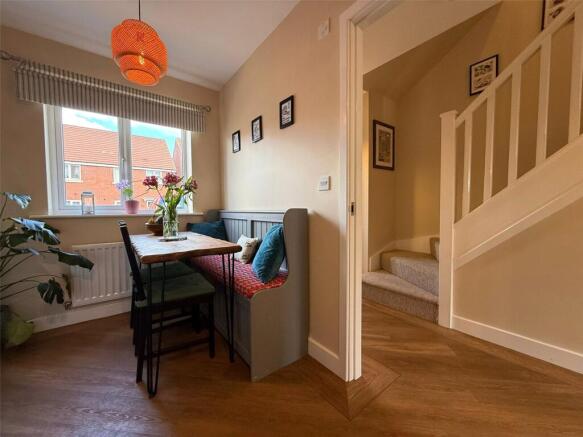 2 bed Semi-Detached for sale Image 5