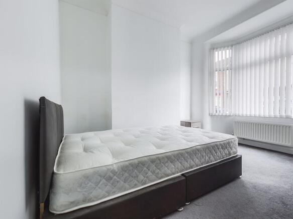 4 bed Terraced for sale Image 3