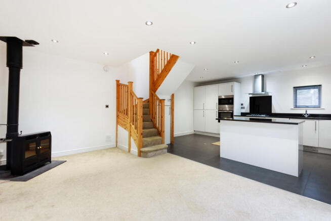 Sitting Room/Kitchen