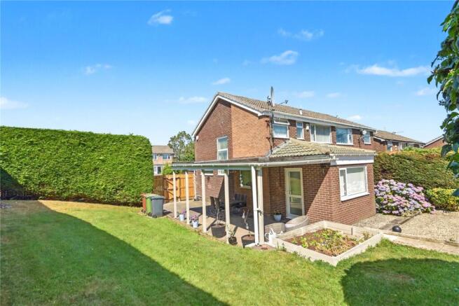 3 bed Semi-Detached for sale Image 8
