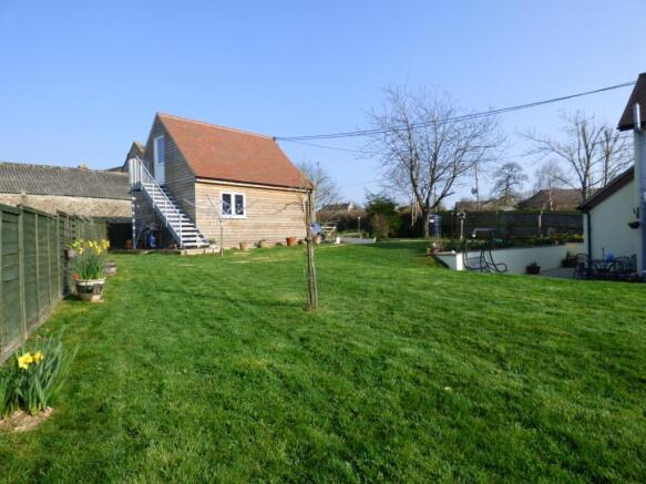 Garden/Garage