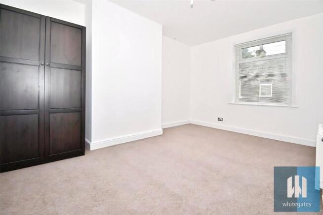 3 bed Terraced to rent Image 4