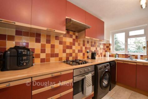 Haslemere Road, Wickford, Essex