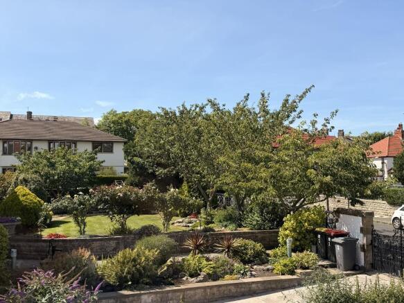 Crookleigh Place, Heysham, Morecambe, LA3 1EY photo 4