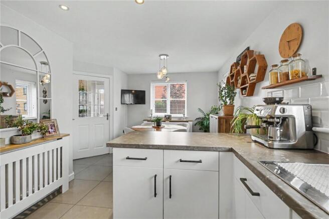 Thurston Close, Ormesby, Great Yarmouth, Norfolk, NR29 photo 4