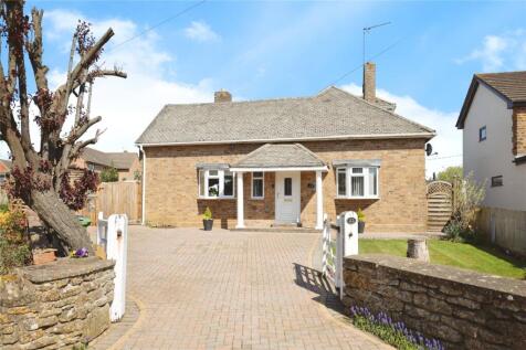 Main Road, Middleton Cheney, Banbury, Northamptonshire, OX17