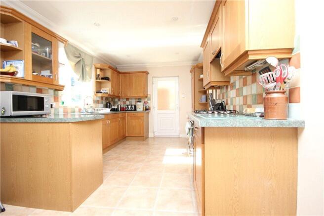 03 Kitchen