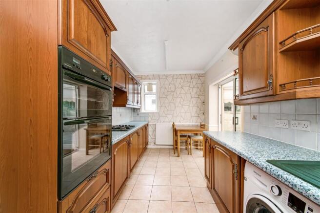 2 bed Detached Bungalow for sale Image 6