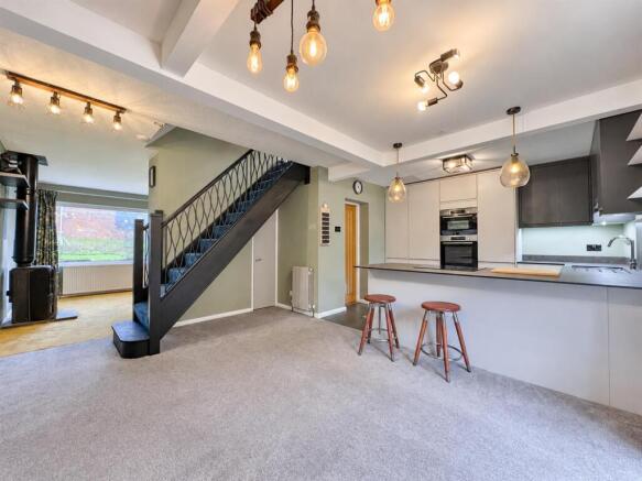 Kitchen / Dining Room