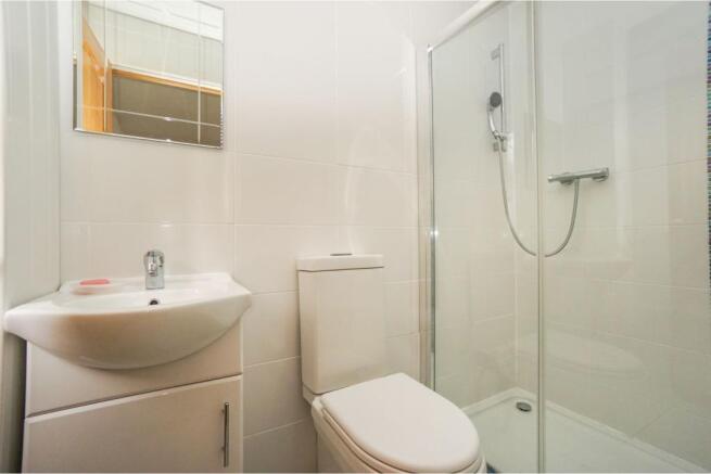 Master En-suite