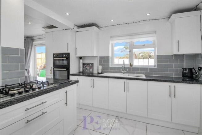 Open Plan Living Kitchen/Dining Room