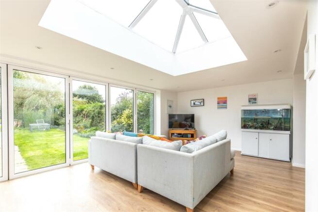 Upper Clayhill Cottage41.jpg