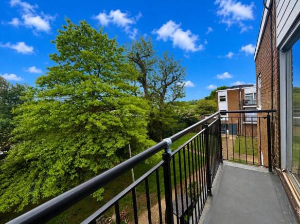 Knowle Court, Ingleside Drive, Stevenage photo 4