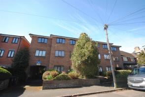9, 18 Beechwood Lodge, Essex Road, Watford WD17 4EP