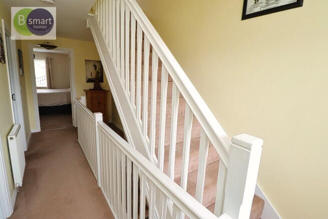 3 bed Semi-Detached for sale Image 10