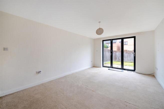 69a Johnson Avenue, Brackley (23).jpg