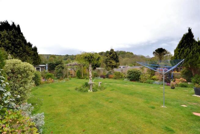 Rear Garden (9).jpg