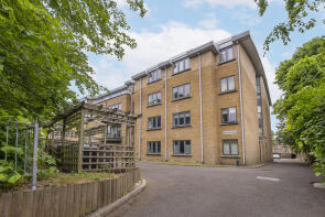 Flat 1, 7, The Downs, London SW20 8HH