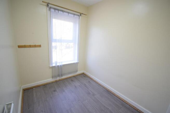 Box Bedroom