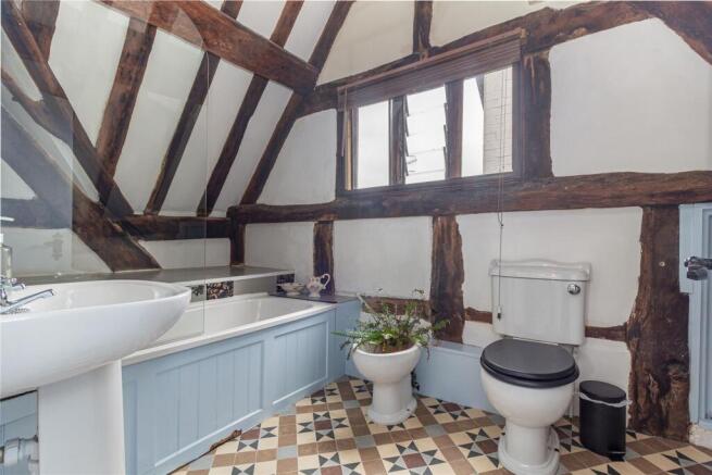 Bathroom-1.jpg