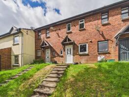 7, Corner Brake, Plymouth PL6 7QP