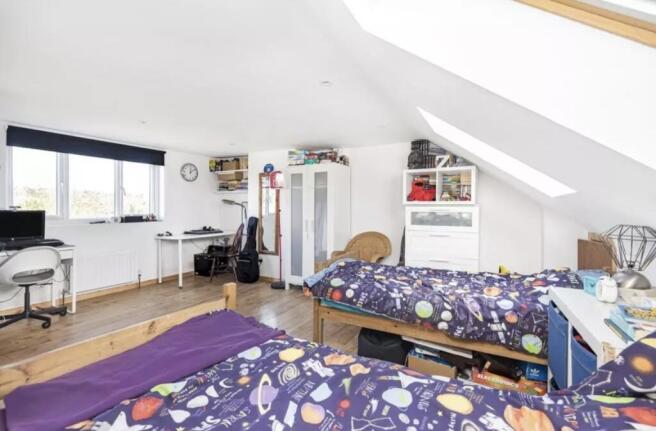 Photo 12