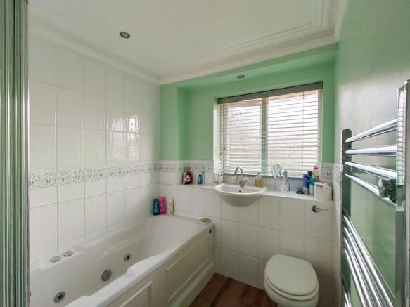 Photo 11