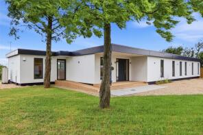Holly House, Gransmore Green, Gransmore Green Lane, Dunmow CM6 3LA