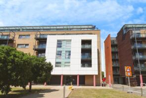 1, Jones Point House, Ferry Court, Grangetown, Cardiff CF11 0JF