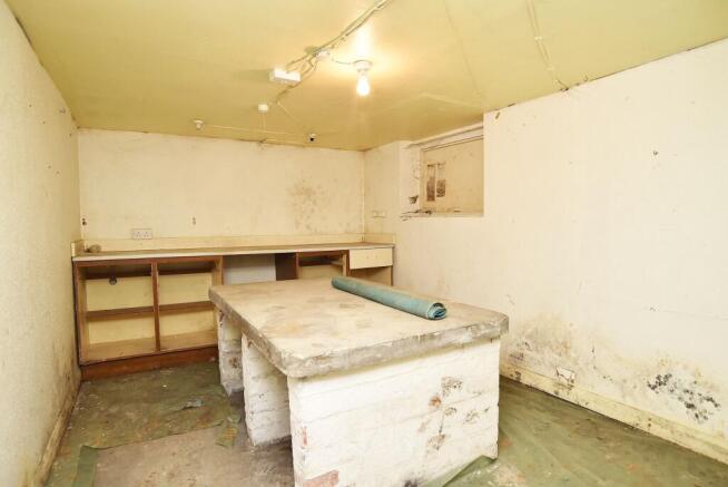 1 bed Flat for sale Image 11
