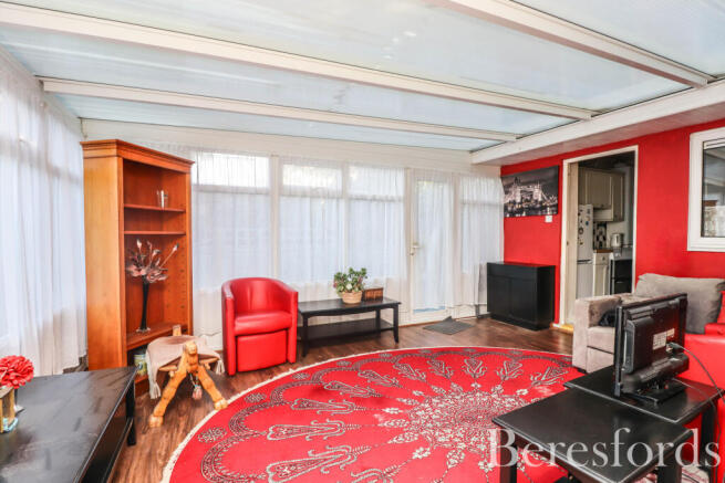 House in Chelmsford, Meadgate, Great Baddow - View 4