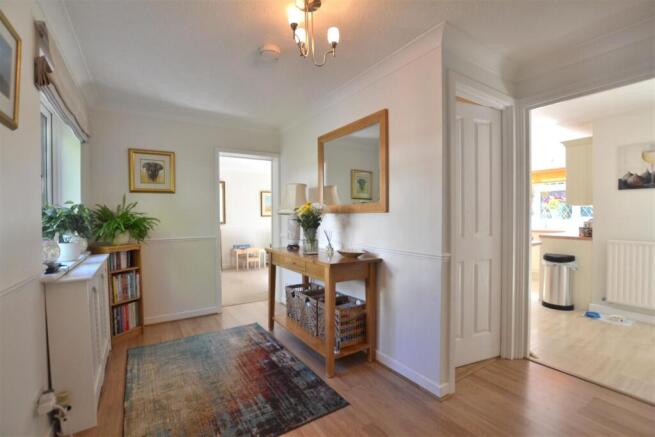 Entrance Hall.JPG