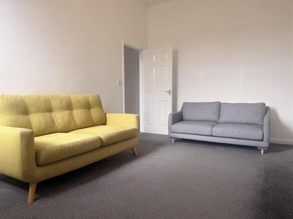Lounge.jpg